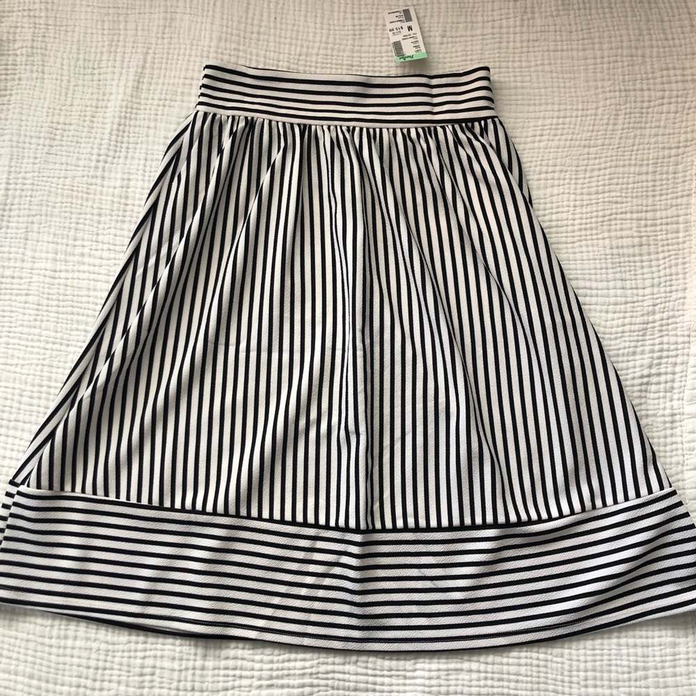 Black & White Striped MIDI Skirt